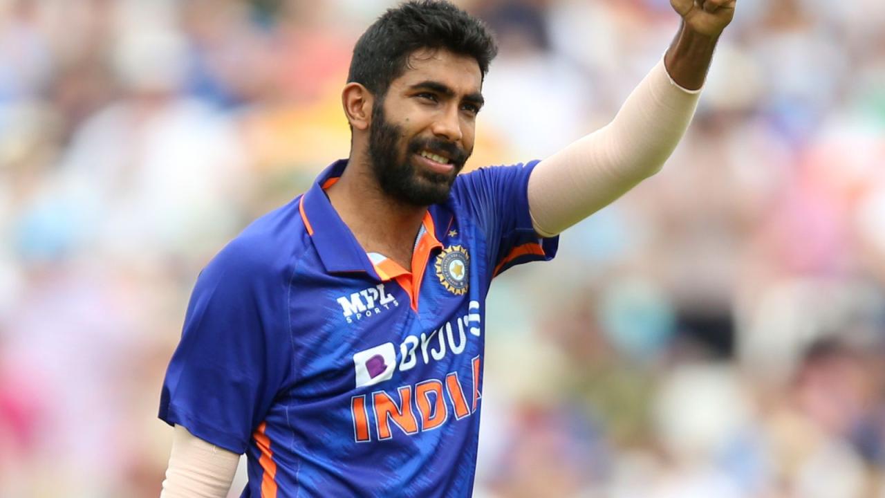 Bumrah leaves SCG for scans after experiencing back spasms